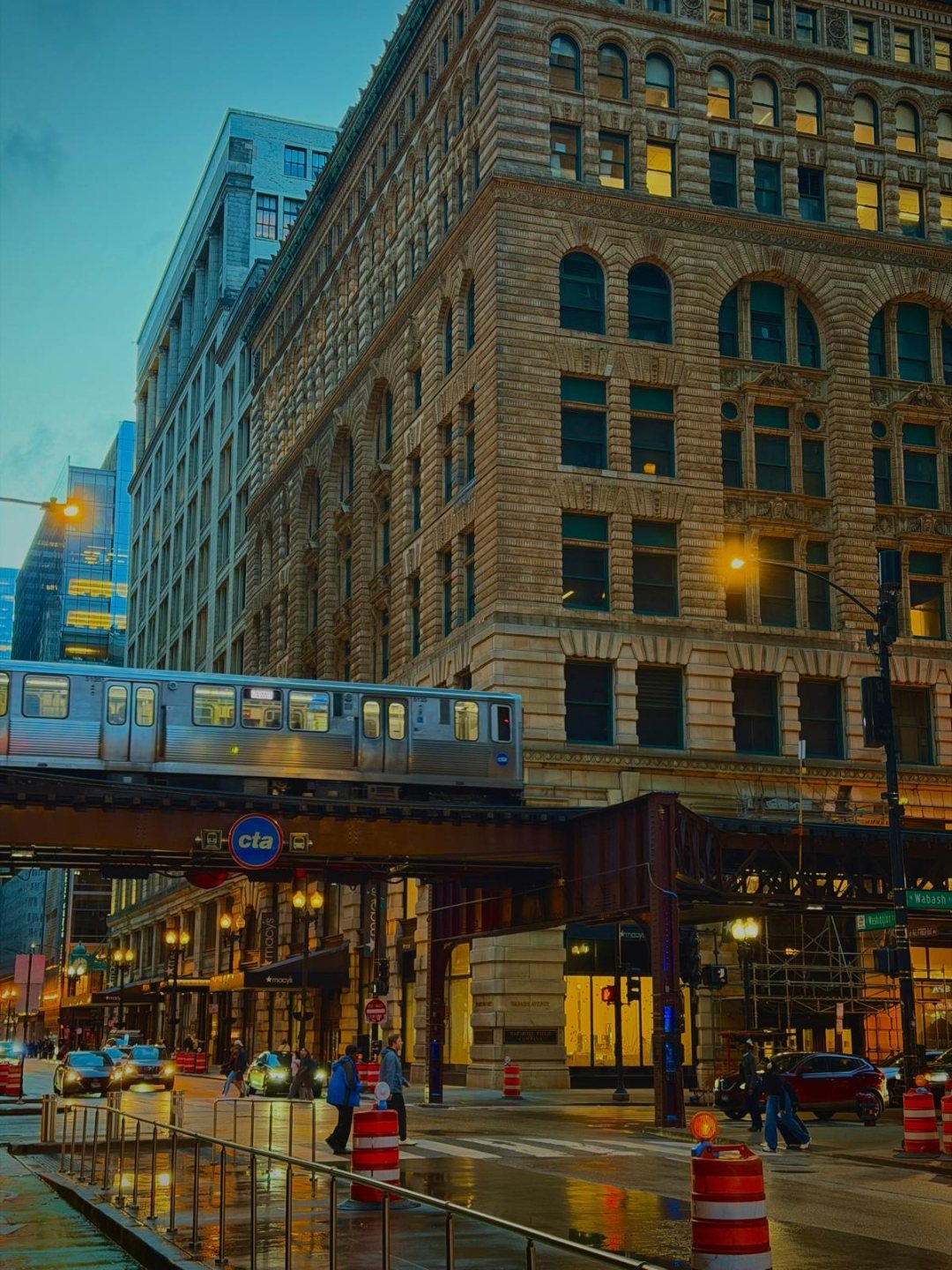 Chicago CTA L train crossing over Wabash Avenue at dusk